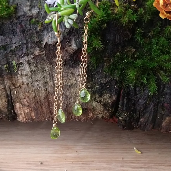 24k Gold Peridot Earrings - Picture 6 of 6